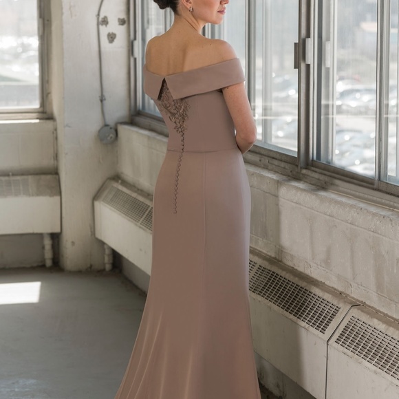 Tutto Bene Mother of the Bride Dress - NAVY, Size 12 - Picture 4 of 4